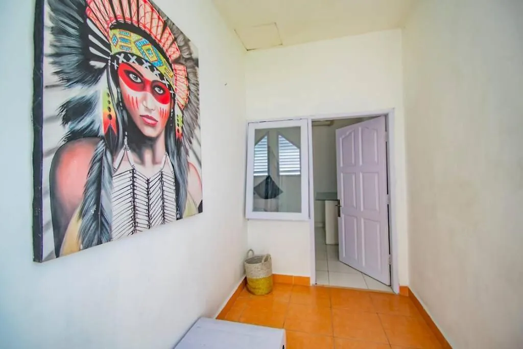 Villa Putih Seminyak
